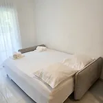 Diamond Villa