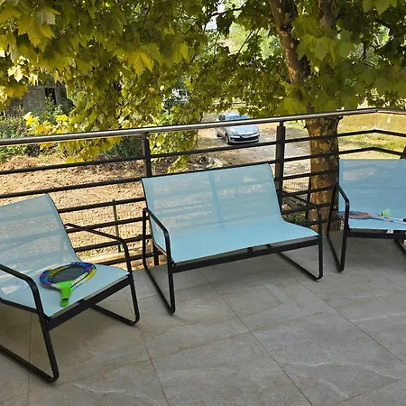 Diamond Vila Cetina