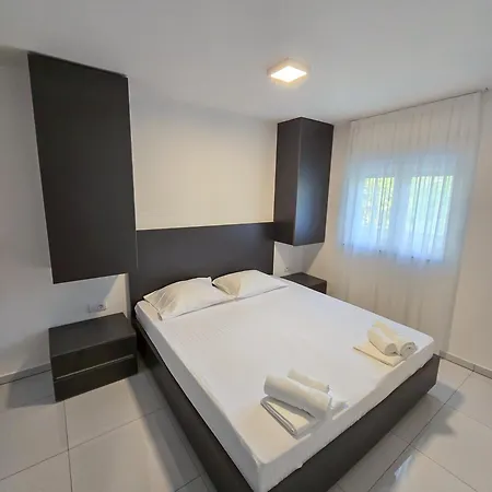 Villa Diamond