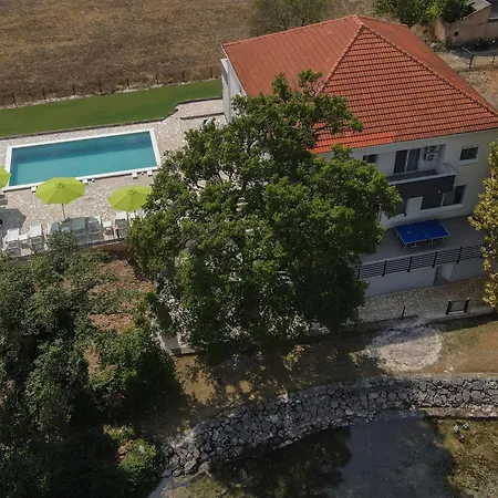 Villa Diamond *